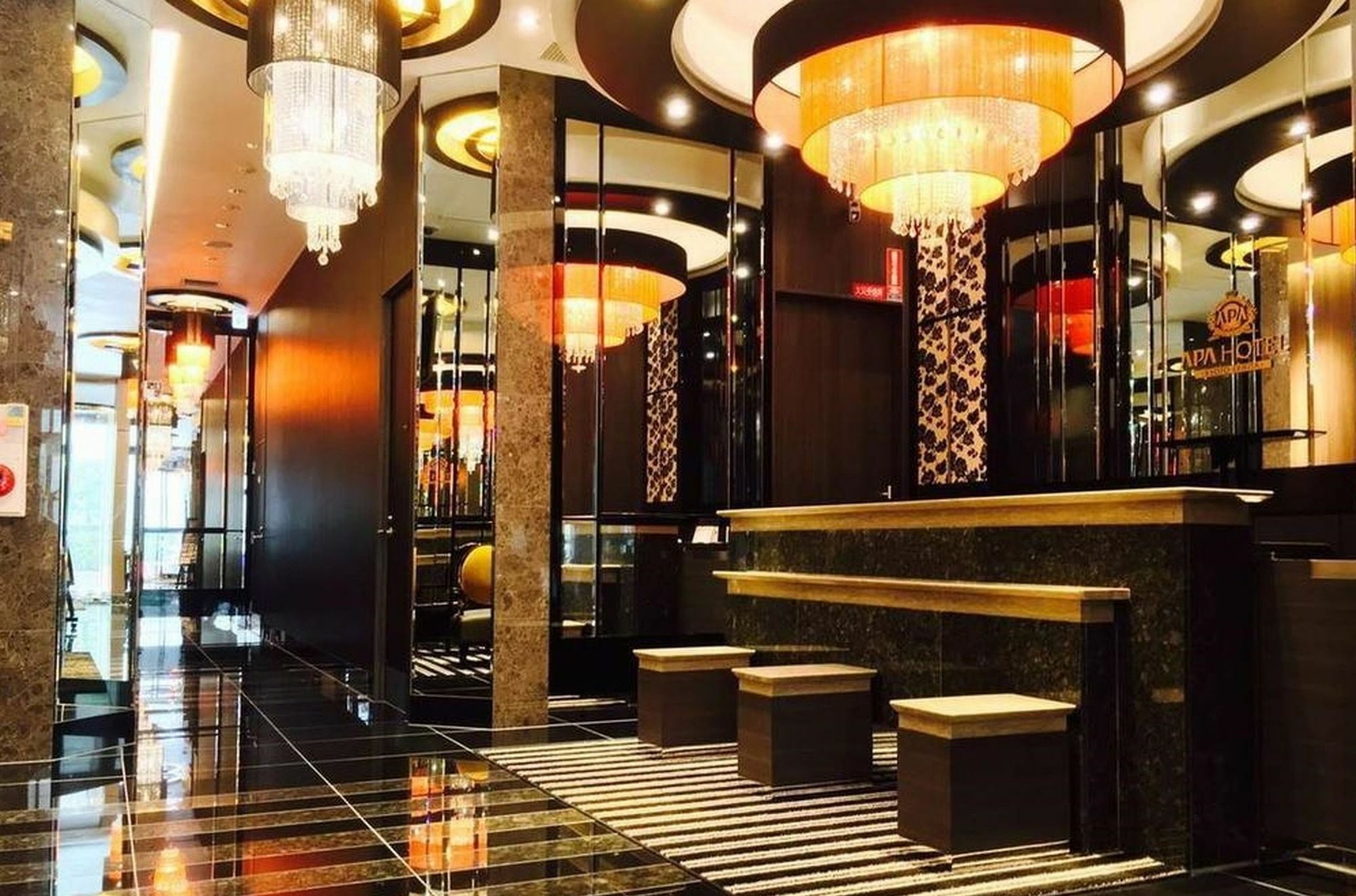 Apa Hotel Shin Osaka Ekiminami Exteriör bild